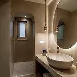 Devina 2025 , Luxury Jacuzzi *
