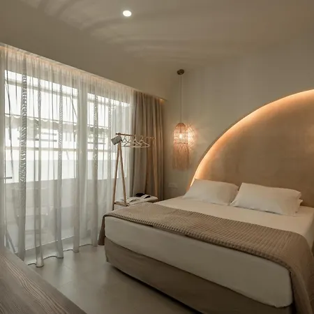 Devina 2025 , Luxury Jacuzzi * La Canea