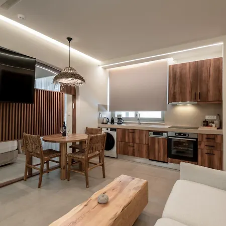 Devina 2025 , Luxury Jacuzzi