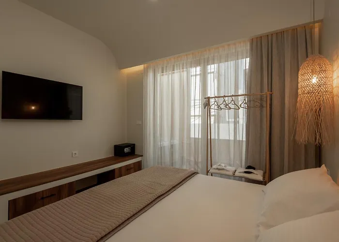 Devina 2025 , Luxury Jacuzzi Villa *