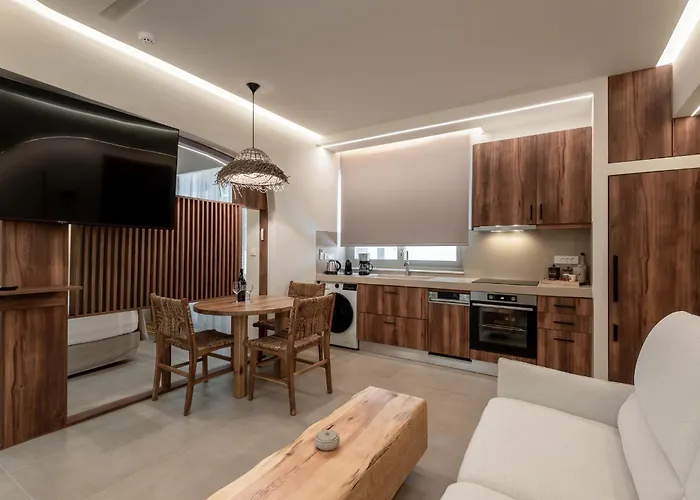 Devina 2025 , Luxury Jacuzzi