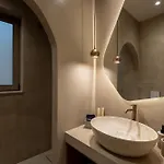 Devina 2025 , Luxury Jacuzzi 别墅