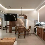 Devina 2025 , Luxury Jacuzzi *