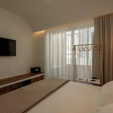 Devina 2025 , Luxury Jacuzzi Villa *