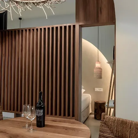 Devina 2025 , Luxury Jacuzzi Chania (Crete)