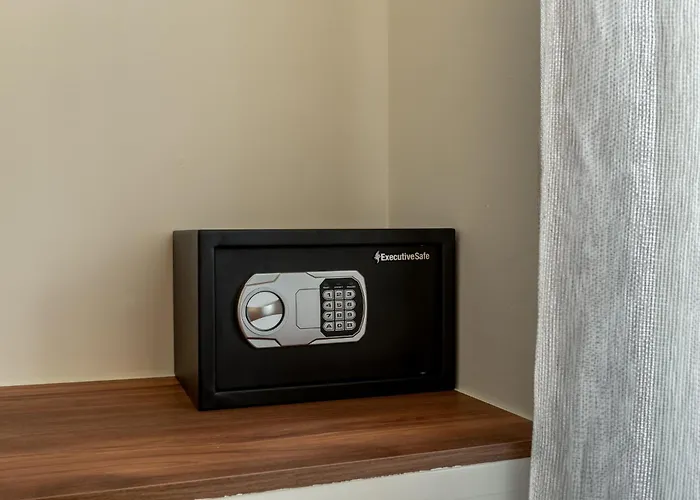 Devina 2025 , Luxury Jacuzzi Chania (Crete)